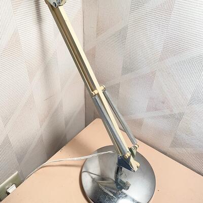 VINTAGE LARGE METAL ARCHITECT DESK LAMP