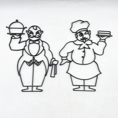 13â€ PLASTIC CHEF & WAITER WALL DECOR
