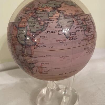 ST SMALL PINK FLOATING GLOBE