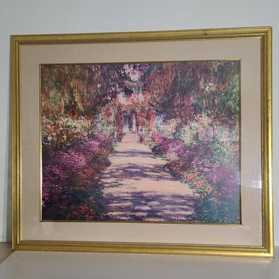 Lot 347: Lovely Gold Large Framed Print (32x45 inches)