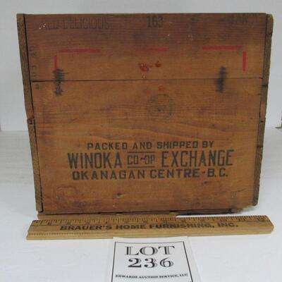 Old Apple Crate, Winoka Exhange Okanagan Center, B.C.