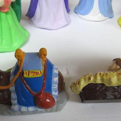 Heavy Plaster Modern Nativity Pieces