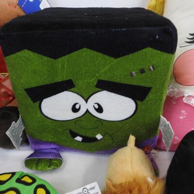 9 pc Stuffed Animal Toys, Frankenstein Cube, Colorful Chicken