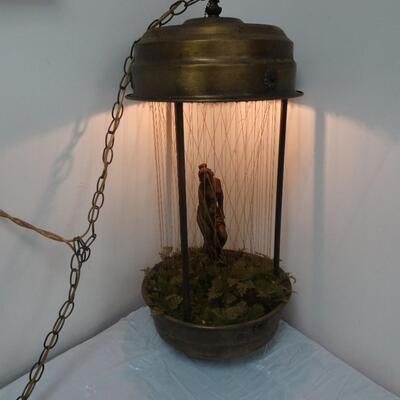 LOT  91. VINTAGE HANGING OIL LAMP