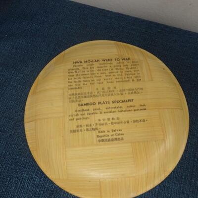 LOT 93. HOME DECOR AND PLATES