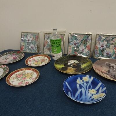 LOT 96. HOME DECOR AND DECORATIVE PLATES