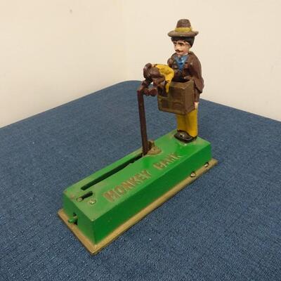 LOT 98.  VINTAGE DIE CAST METAL MONKEY BANK