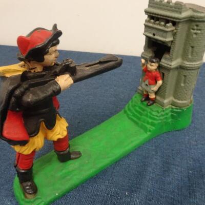 LOT 105.  VINTAGE DIE CAST WILLIAM TELL METAL BANK