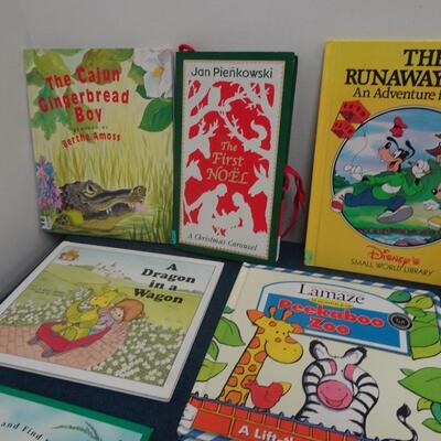 LOT 108.  COLLECTION OF KIDS BOOKS