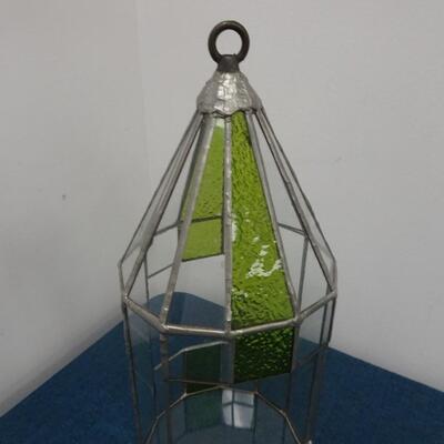 LOT 112. VINTAGE STAINED GLASS HANGING TERRARIUM