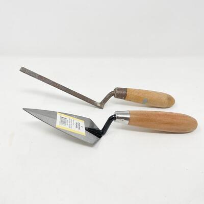 TROWEL LOT