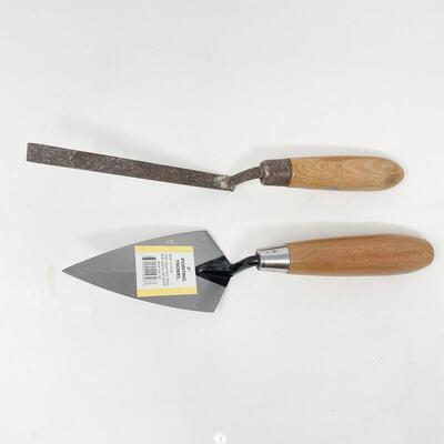 TROWEL LOT
