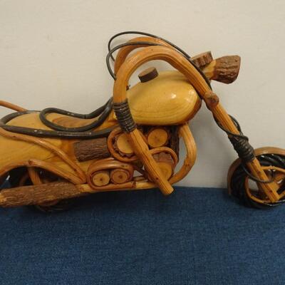 LOT 119. MOTORCYCLE WOOD ART