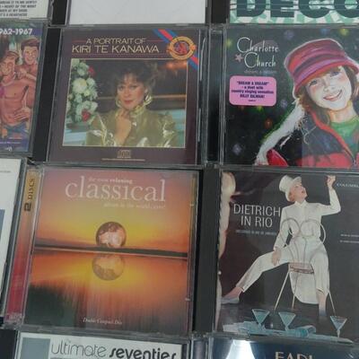 LOT 124. COLLECTION OF A VARIETY OF AUDIO CD'S