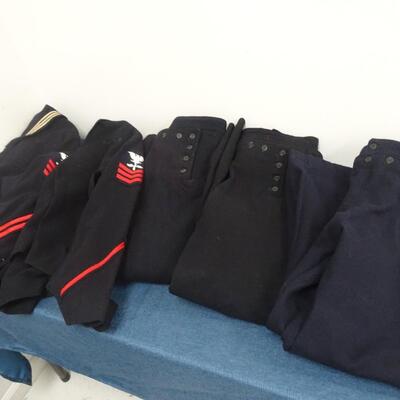 LOT 126. WOOL US NAVY UNIFORMS WITH 13 BUTTON PANTS