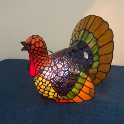 LOT 127. STAINED GLASS TURKEY LAMP