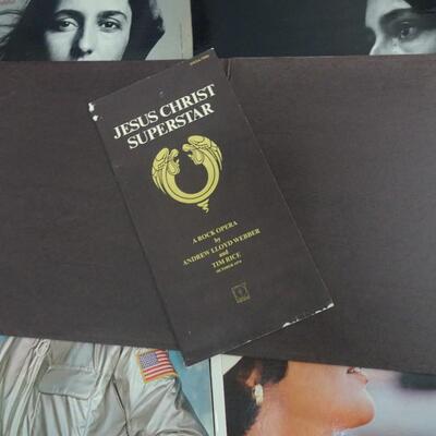 LOT 134. VARIETY OF ALBUMS (20 ALBUMS ALBUMS COVERS FROM POOR TO GOOD CONDITION)