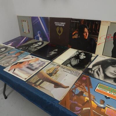 LOT 134. VARIETY OF ALBUMS (20 ALBUMS ALBUMS COVERS FROM POOR TO GOOD CONDITION)