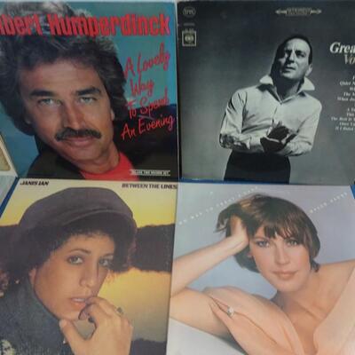 LOT 136 (20 ALBUMS ALBUMS COVERS FROM POOR TO GOOD CONDITION)