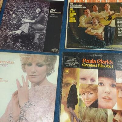LOT 140 (20 ALBUMS ALBUMS COVERS FROM POOR TO GOOD CONDITION)