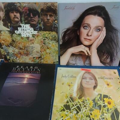 LOT 140 (20 ALBUMS ALBUMS COVERS FROM POOR TO GOOD CONDITION)