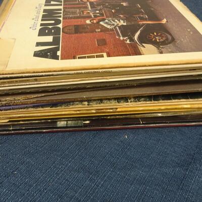 LOT 148. (20 ALBUMS ALBUMS COVERS FROM POOR TO GOOD CONDITION)