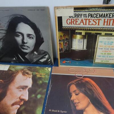 LOT 155. (20 ALBUMS ALBUMS COVERS FROM POOR TO GOOD CONDITION)