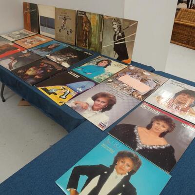 LOT 158. (20 ALBUMS ALBUMS COVERS FROM POOR TO GOOD CONDITION)