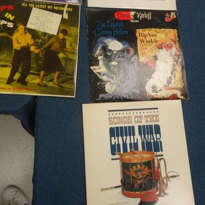 LOT 162. (20 ALBUMS ALBUMS COVERS FROM POOR TO GOOD CONDITION)