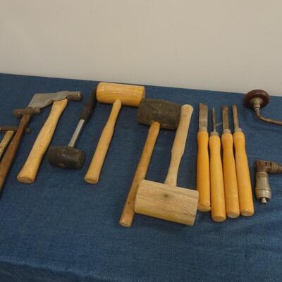 LOT 170 VARIOUS HAND TOOLS