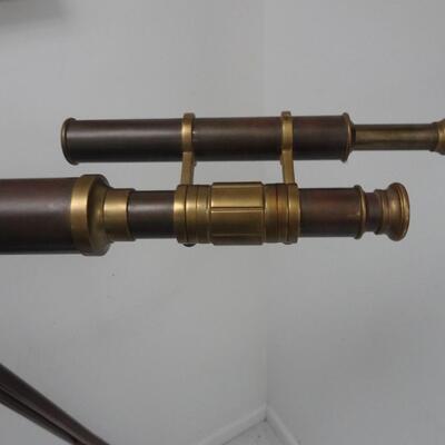 LOT 176. FLOOR TOP BRASS MOUNTED TELESCOPE