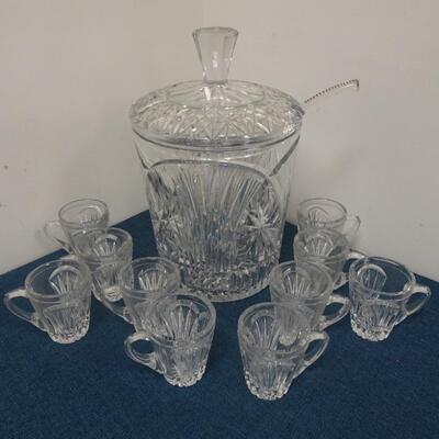 LOT 180 CRYSTAL LIDDED PUNCH BOWL WITH LADLE AND 8 CUPS