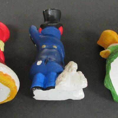 Plaster Christmas Caroler Figures, Read Description
