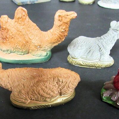 Mixed Lot of Nativity Items, Older and Newer
