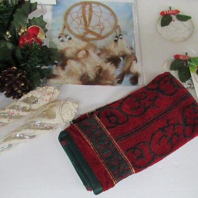 Misc Lot of Christmas Stuff