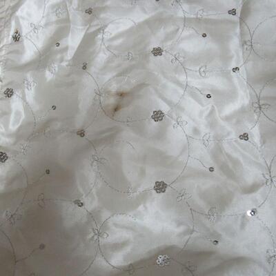 Christmas Tree Skirt, Large Size, Read Description