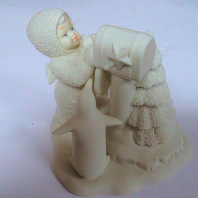 2 Older Dept 56 Figures in Box #2: Stars in a Row Tick Tac Toe and You Didn't Forget Me