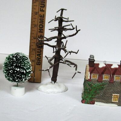 Dept 56 Deadlock Arms Set of 2 Ornaments, A Tree and A Bush