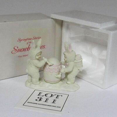 Older Dept 56 Snowbunny "I'll Paint the Top"