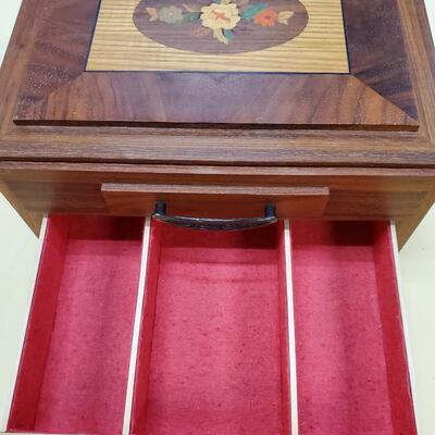 Smoky Mountains Walnut Inlaid Jewelry Box