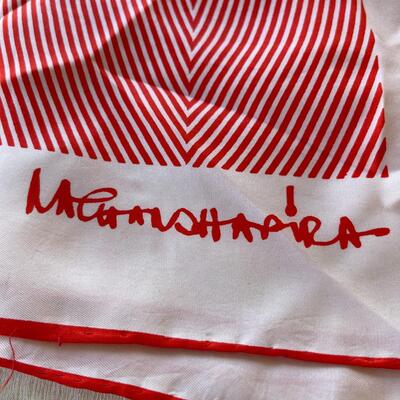 AA    VINTAGE GROUP OF DESIGNER SILK SCARVES VERA JEAN LOUIS LILLIAN VERNON