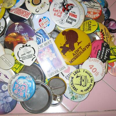MS Huge Collection of Pin Back Buttons Food Radio Movies Sports Oktoberfest