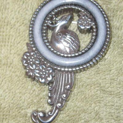 MS Scandinavian Style Bird Brooch Pin Hearts 3"
