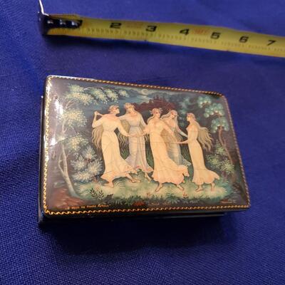 Russian Sunbirds Black Lacquer Treasure Box