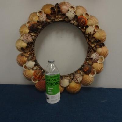 LOT 181. SHELL WREATH OR FRAME