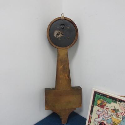 LOT 183. CLOCK (UNTESTED) AND HOME DECOR