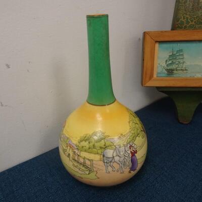 LOT 183. CLOCK (UNTESTED) AND HOME DECOR