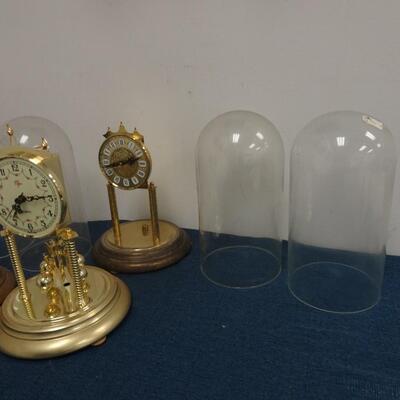LOT 194. CLOCK PARTS