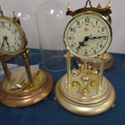 LOT 194. CLOCK PARTS