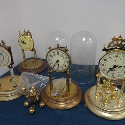 LOT 194. CLOCK PARTS